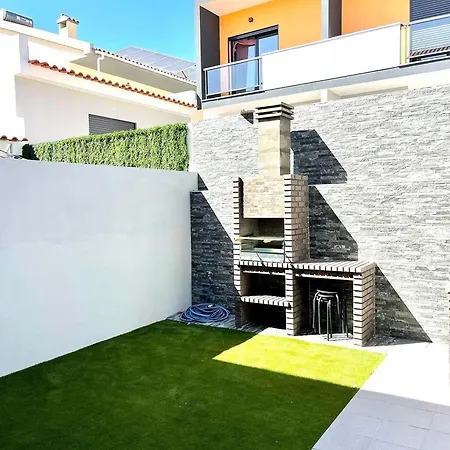 Charming House With Garden In Quinta Do Conde, Air Conditioning Dom wakacyjny *